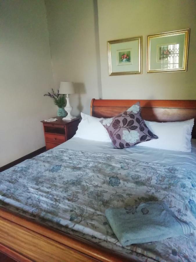 Erin Guesthouse And B&B Bergville Ngoại thất bức ảnh