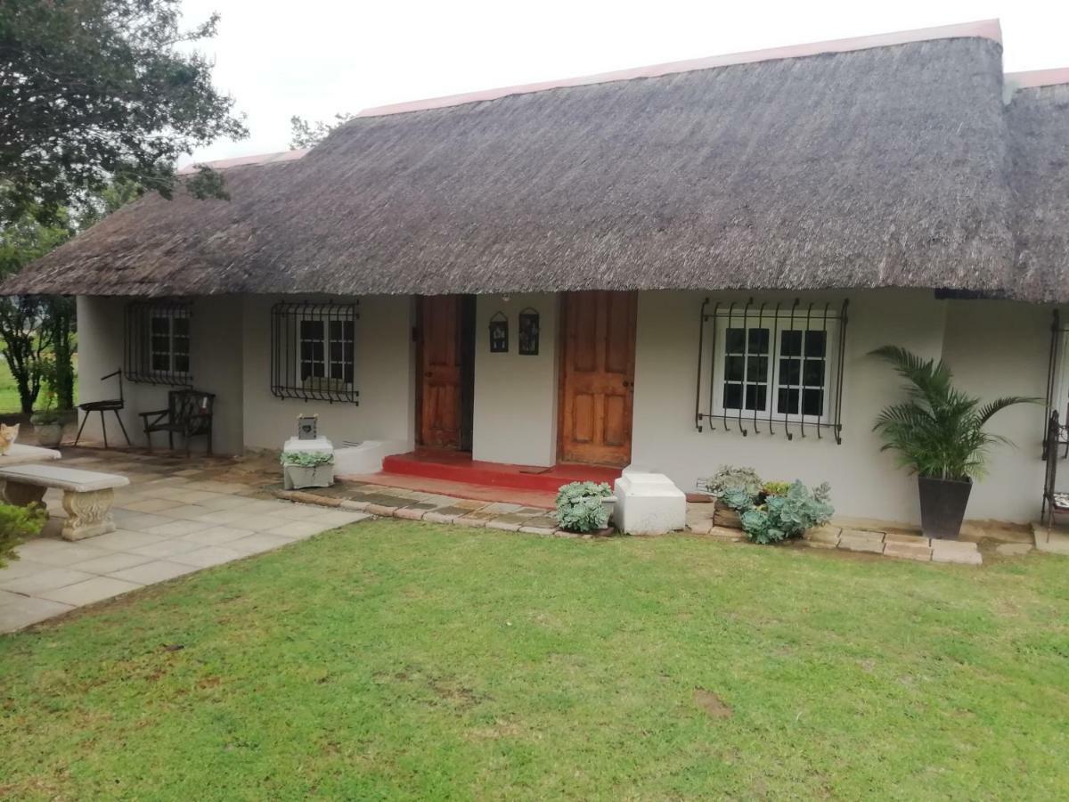 Erin Guesthouse And B&B Bergville Ngoại thất bức ảnh